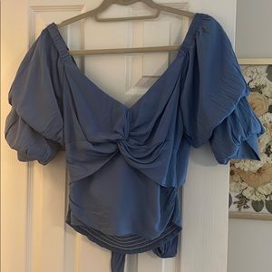 Blue fitted top